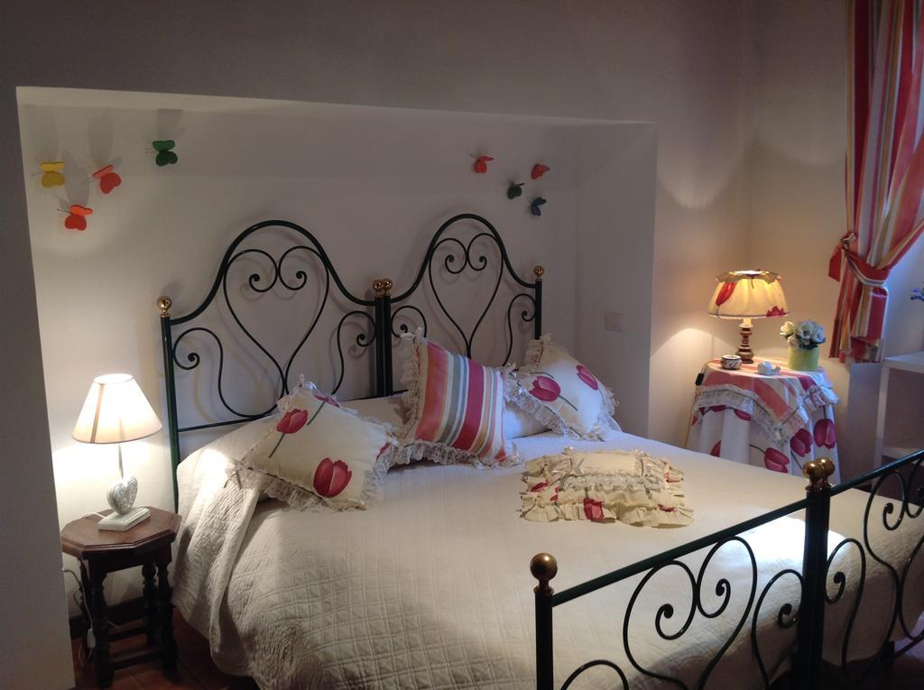 Appartamento Michelangeli Orvieto Zimmer foto