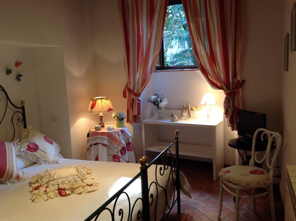 Appartamento Michelangeli Orvieto Zimmer foto